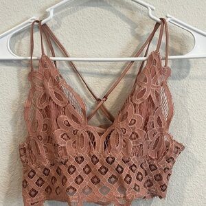 Unbranded size large mauve pink lace bralette similar to a very popular style